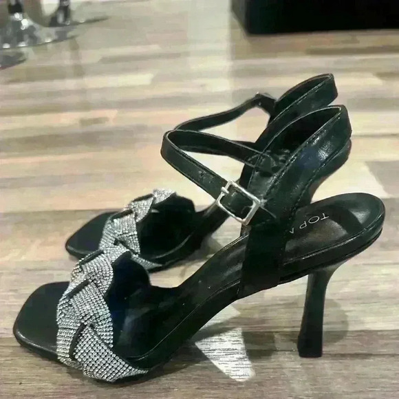 Roadie Sz  7.5 Women's Braided Mid Heel Rhinestone Stiletto Sandals - Picture 1 of 6